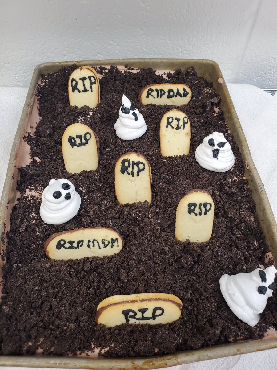 MrsBeck_FACS's tweet photo. NFS #spooky Treat Competition is underway! Ss had a blast creating these #yummy treats. #CTAEIgnites #CTAEempowers #trueBLUEcats #FACSedu #TEACHers #teachertwitter https://t.co/XMRVWLOmOS