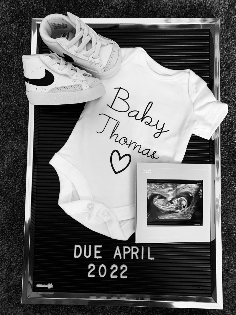 emmabeynon1's tweet photo. Time to hang up the boots for a little while 👣 excited for this next chapter with @PaulThomas08 👶🏽🖤 https://t.co/gKoOBwJOEE