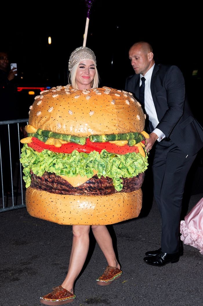 INVISIBURGER tweet media