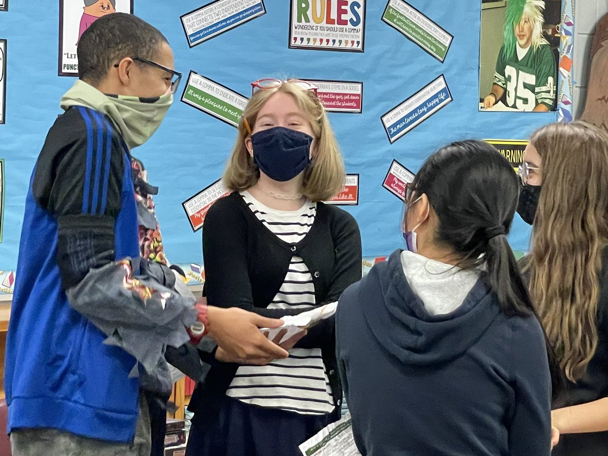 Charlie Sines tweet media