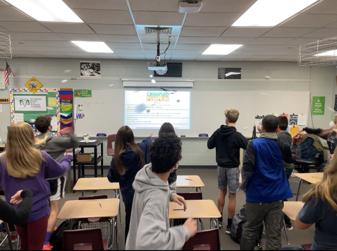 Charlie Sines tweet media