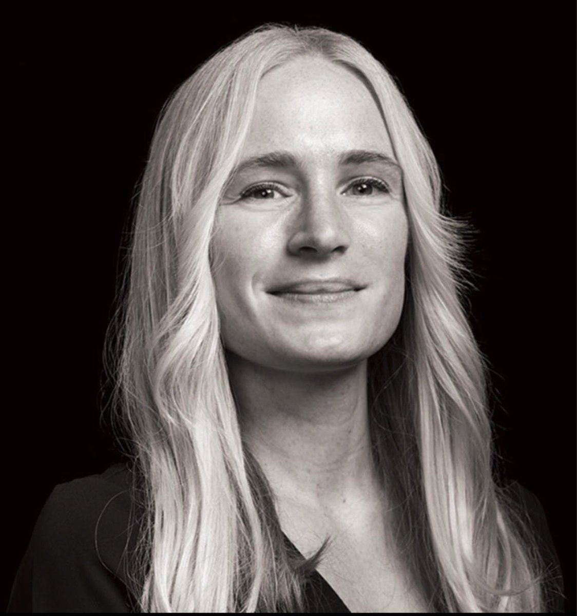 We are so happy to have guest speaker Lauren Larson to our Nov. 8th panel! Larson is a senior editor at Texas Monthly, and was previously an editor at GQ. She has written celebrity profiles, feature stories, and essays. Sign up now >> …ton-spj-freelance-life.eventbrite.com