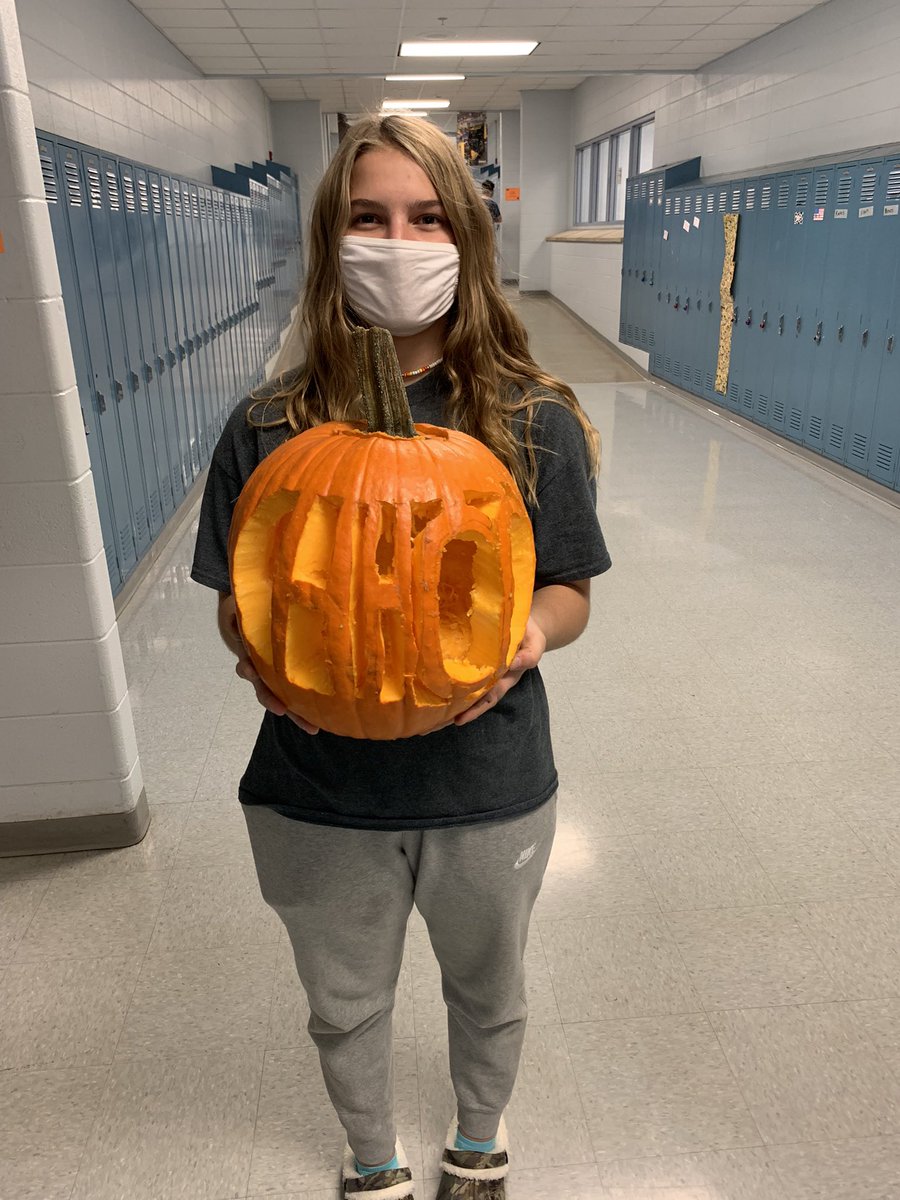 HHCCBloomington's tweet photo. Happy Halloween from Hoosier Hills Career Center! Celebrate safely. And thanks to Brooklyn, aka Chopper, for sharing her skills to help us celebrate! 🎃 https://t.co/zsjcPPJJnV