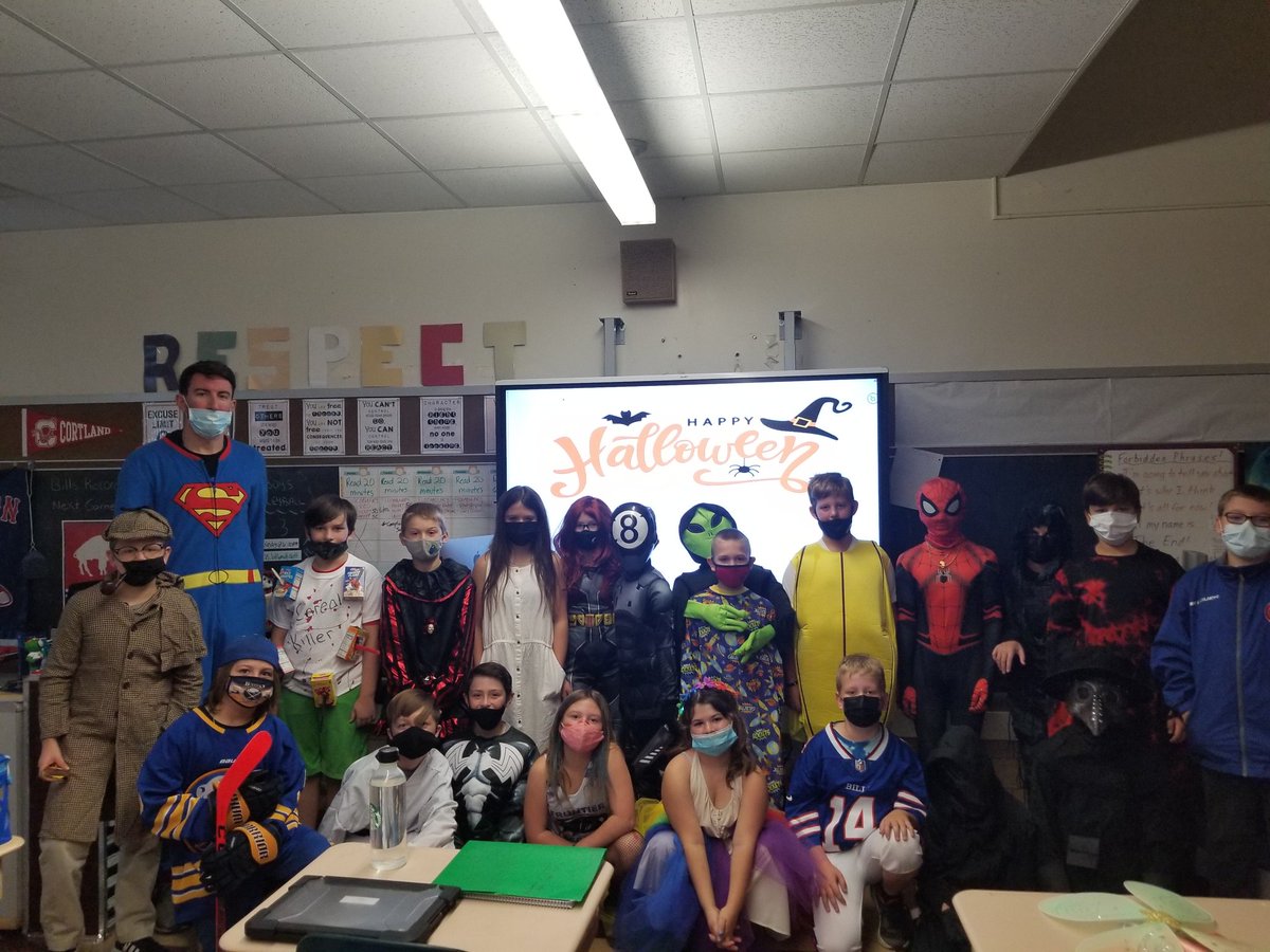jmakpinehurst's tweet photo. Happy Halloween from Mrs. Marong and Mr. Penberthy's students. 🎃 https://t.co/m1wwkXJbrA