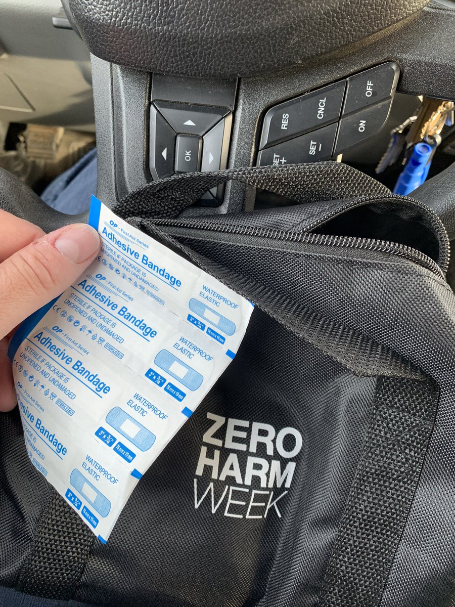 #zeroharmweek when @CargillAgCanada gives you a #firstaidkit and you have to use it the next day….ugh #booboo #cuthow?
