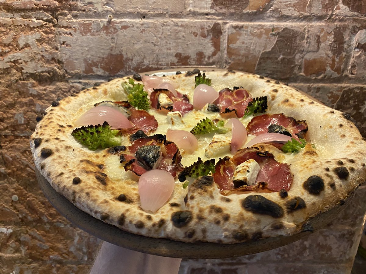 Otto Pizza (@ottobrum) on Twitter photo This weekβs special -
<a href="/WenlockEdgeFarm/">Wenlock Edge Farm</a> Coppa, Charred Romanesco Cauliflower, Cerney Ash Goat's cheese, Fior di Latte. Finished with Pickled Roscoff Onion. White Base πππ This weekβs special -
<a href="/WenlockEdgeFarm/">Wenlock Edge Farm</a> Coppa, Charred Romanesco Cauliflower, Cerney Ash Goat's cheese, Fior di Latte. Finished with Pickled Roscoff Onion. White Base πππ