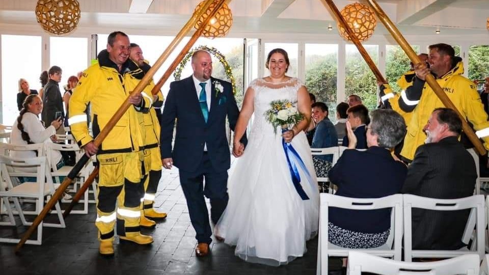 itvwestcountry's tweet photo. RNLI crew leave wedding to rescue six people in Devon

https://t.co/GWZ50px9pP https://t.co/jpSiciyp0V
