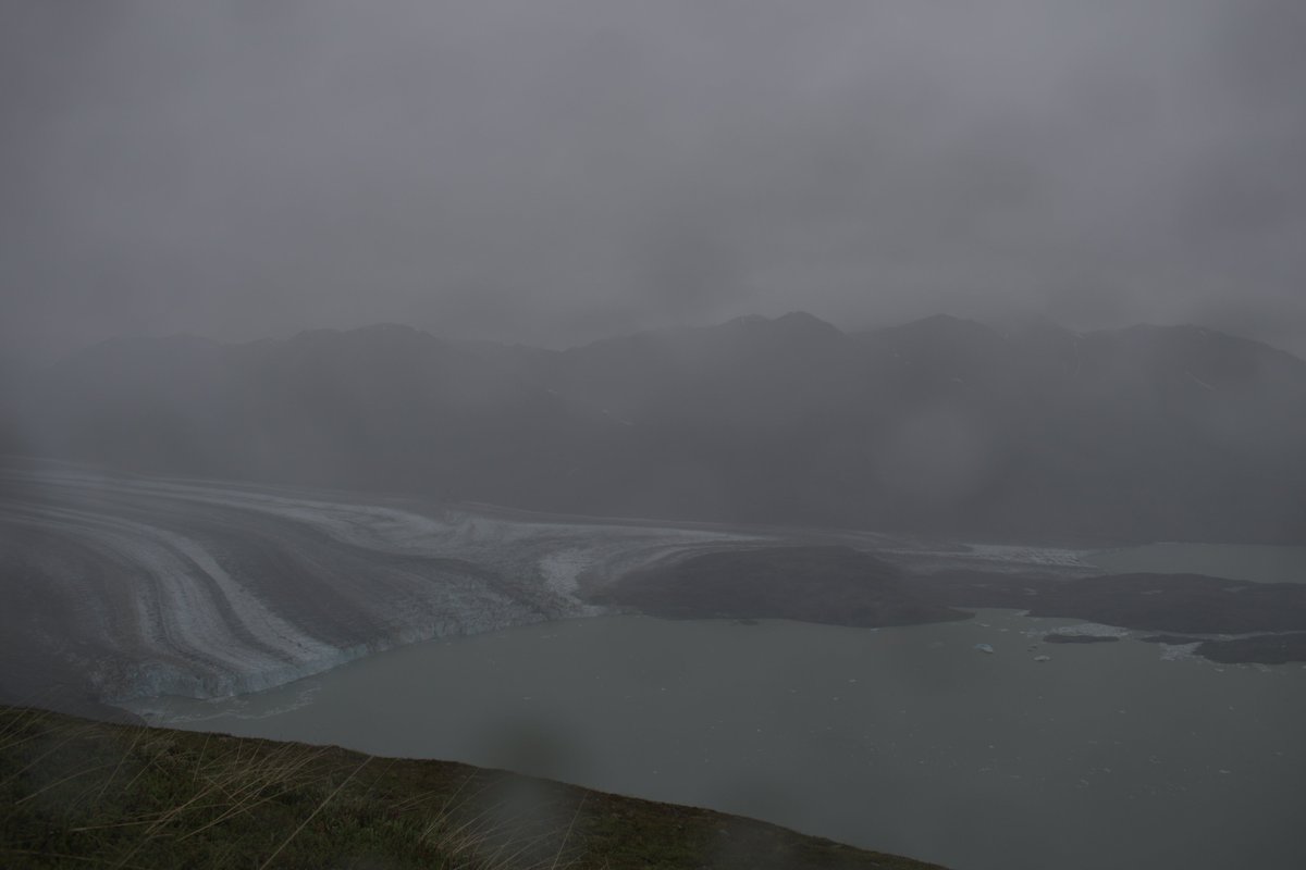 UWGlacier's tweet photo. @adamgarbo found a major speed up event this August in the GPS records from Nàłùdäy Glacier! It may be related to a rain storm (pics on site sure look rainy) that must have dumped a lot of water into the subglacial system. https://t.co/DNpXONDP9F