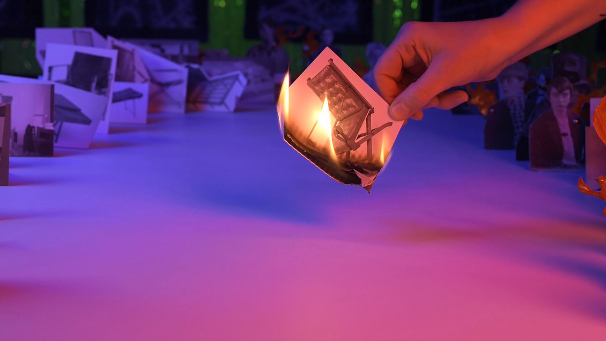 PaperVisualArt tweet picture