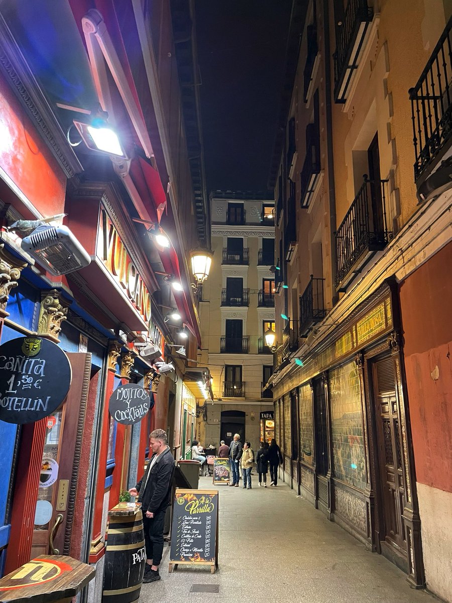 AlexSantamar's tweet photo. Madrid 🐻🌳
28/10/2021 https://t.co/L6ZOZWsgnW