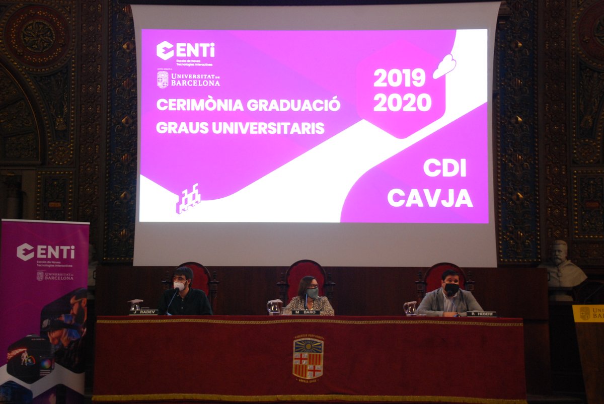 ENTI_BCN's tweet photo. Ahir vàrem poder per fi celebrar la graduació de les nostres 2 últimes promocions de #Grau universitari.

Moltes felicitats i molta sort a tots, graduats 👩‍🎓👨‍🎓, sou pur #TalentEnti.

#19_20 #20_21
#CDI 👩‍💻👨‍💻 #CAVJA 👩‍🎨👨‍🎨 https://t.co/Sc0NbZyLR2