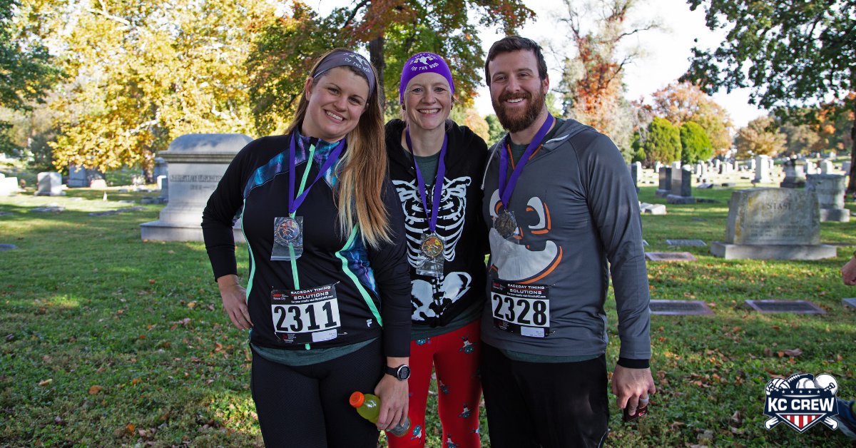 The day has finally arrived for the Graveyard 5k at Elmwood Cemetery! Today is the LAST DAY to sign up for the event tomorrow, and it’s going to be a great time! Sign up before time runs out at kccrew.com/events/graveya…! #kcevents #kansascity #kansascityevents #Graveyard5k