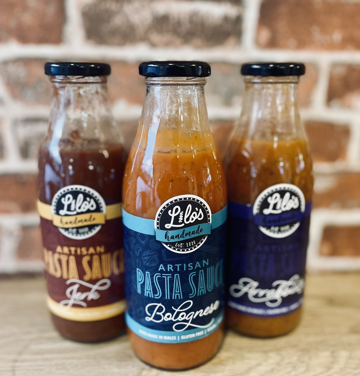 🎉 They’re finally here 🎉

The moment we’ve all been waiting for.. 
pick up in store or order online and get 10% off 

👇👇👇
lilospasta.com/pasta-sauces