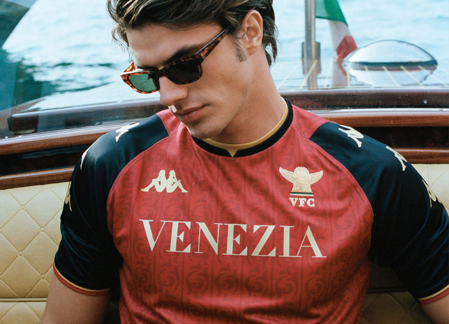 worldsoccertalk's tweet photo. Not to be outdone by its A+ efforts for Venezia's home, away &amp; third shirt, the club &amp; Kappa have now released a fourth shirt. C'mon lads, enough is enough 🇮🇹 https://t.co/5y9iuqHWvI
