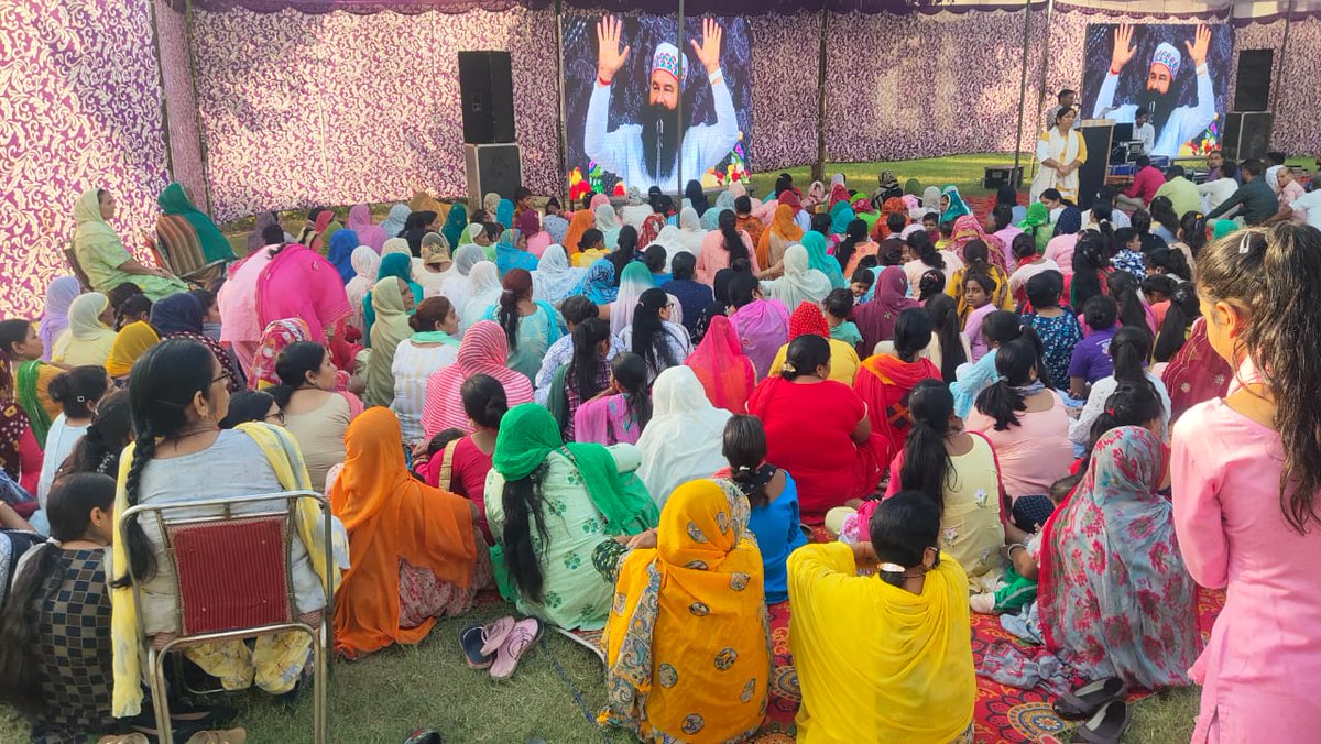 Raj84737578's tweet photo. हे मालिक 🙏
@Gurmeetramrahim जी 
दिन भर में मुझसे जाने-अनजाने में कोई गलती हुई हो तो क्षमा करना और ऐसी रहमत बक्शना कि सोते-जागते आप जी की दया-मेहर रहमत को पाती रहूं जी ! 
धन धन सतगुरु तेरा ही आसरा 🙏🏻❤🙏 https://t.co/OWTMAqdg3o