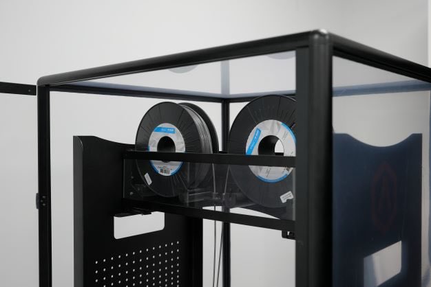 Raise3D's tweet photo. Raise3D announces the worldwide launch of Raise3D MetalFuse system, an end-to-end fully integrated in-house printing ecosystem for metal 3D printing, developed in close collaboration with @BASF_ForwardAM and using Ultrafuse® Metal Filaments. https://t.co/Y13EQpijfj