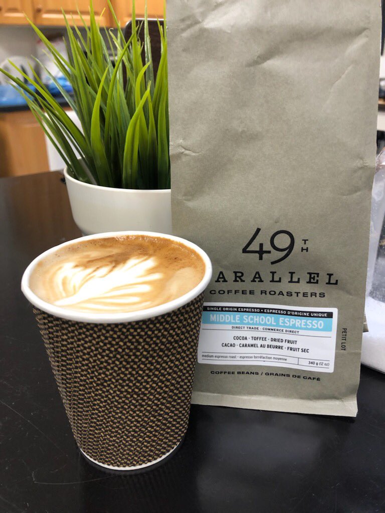 An unexpected and much appreciated treat from my principal <a href="/tdwilliams90/">Tom Williams</a> this morning!😃