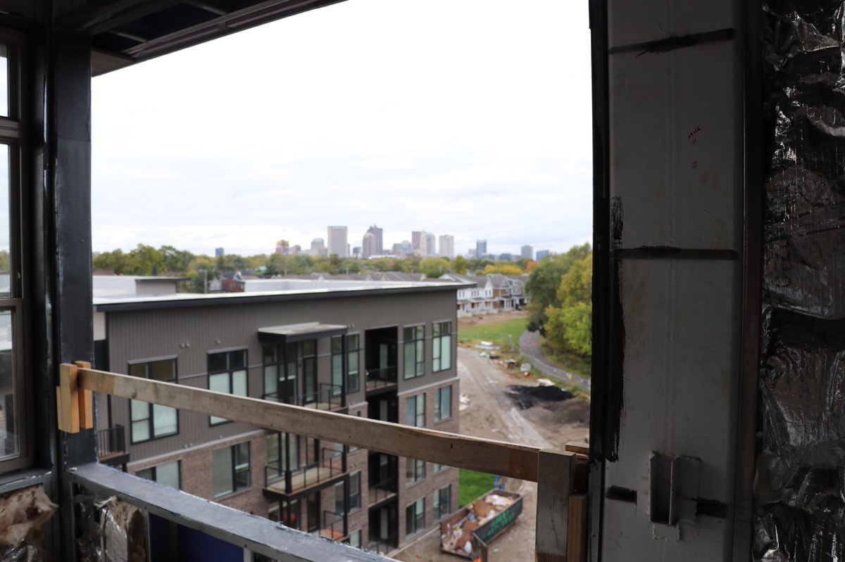 DanburyLiving's tweet photo. Check out these exciting photo updates from Danbury on 5th! What will be another stunning #DanburySeniorLiving community, we can’t wait to see it bustling w #remarkableresidents in the heart of #Columbus

Experience the #danburydifference 

#ohio #columbusohio #seniorliving #cbus https://t.co/5yRko0quTh