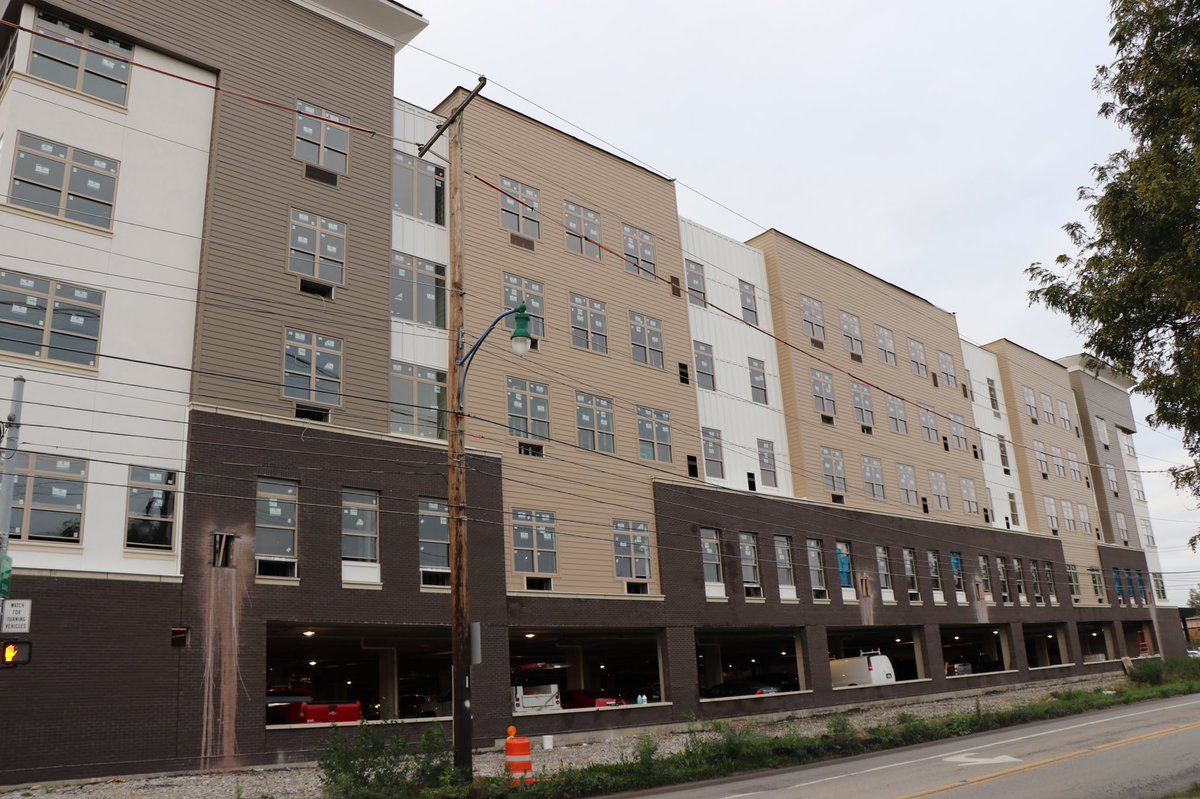 DanburyLiving's tweet photo. Check out these exciting photo updates from Danbury on 5th! What will be another stunning #DanburySeniorLiving community, we can’t wait to see it bustling w #remarkableresidents in the heart of #Columbus

Experience the #danburydifference 

#ohio #columbusohio #seniorliving #cbus https://t.co/5yRko0quTh