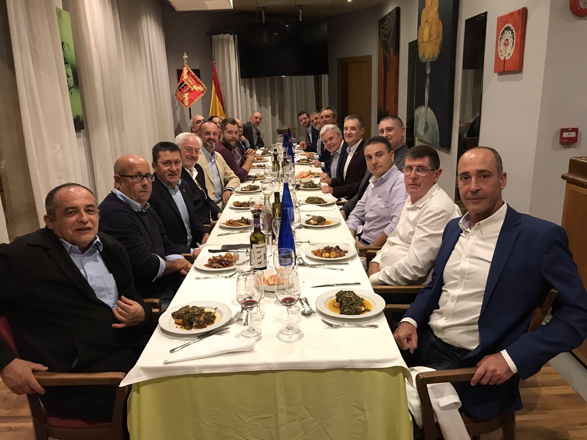 ARIBAL_RV's tweet photo. Celebración XV Aniversario de la fundación de la Asociación de Reservistas Voluntarios de Baleares #ARIBAL🇪🇸

Con asistencia del coronel delegado Defensa Ilmo. sr. coronel Jesús Lanza

2006-2021, 15 años al servicio de las Fuerzas Armadas y la sociedad

@Defensagob @COMGEBAL_ET https://t.co/k9c7qNRLBa