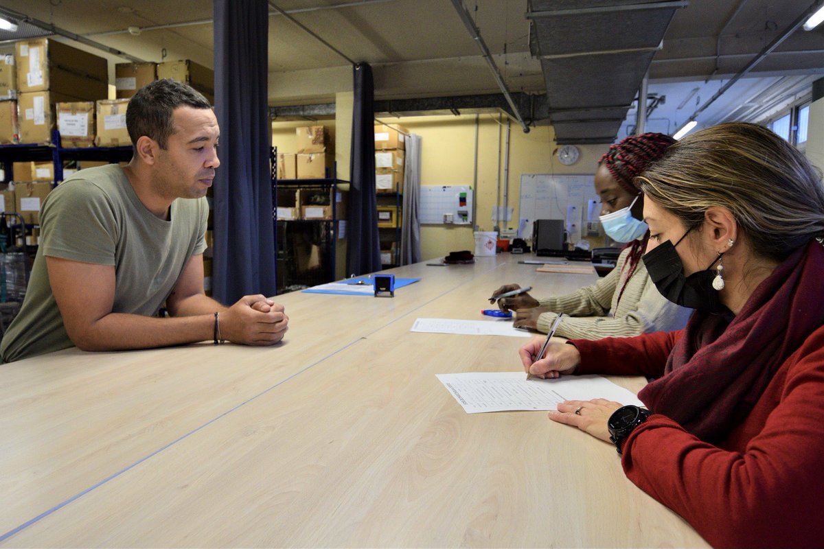 3eRMAT's tweet image. #VORTEX 
Cette semaine 20 ex-militaires d’active du #3RMAT se sont présentés au régiment afin de mettre à jour leurs dossiers administratifs. 

Ils font partie de la réserve opérationnelle de deuxième niveau et seront appelés à servir à nouveau en cas de besoins en renfort.