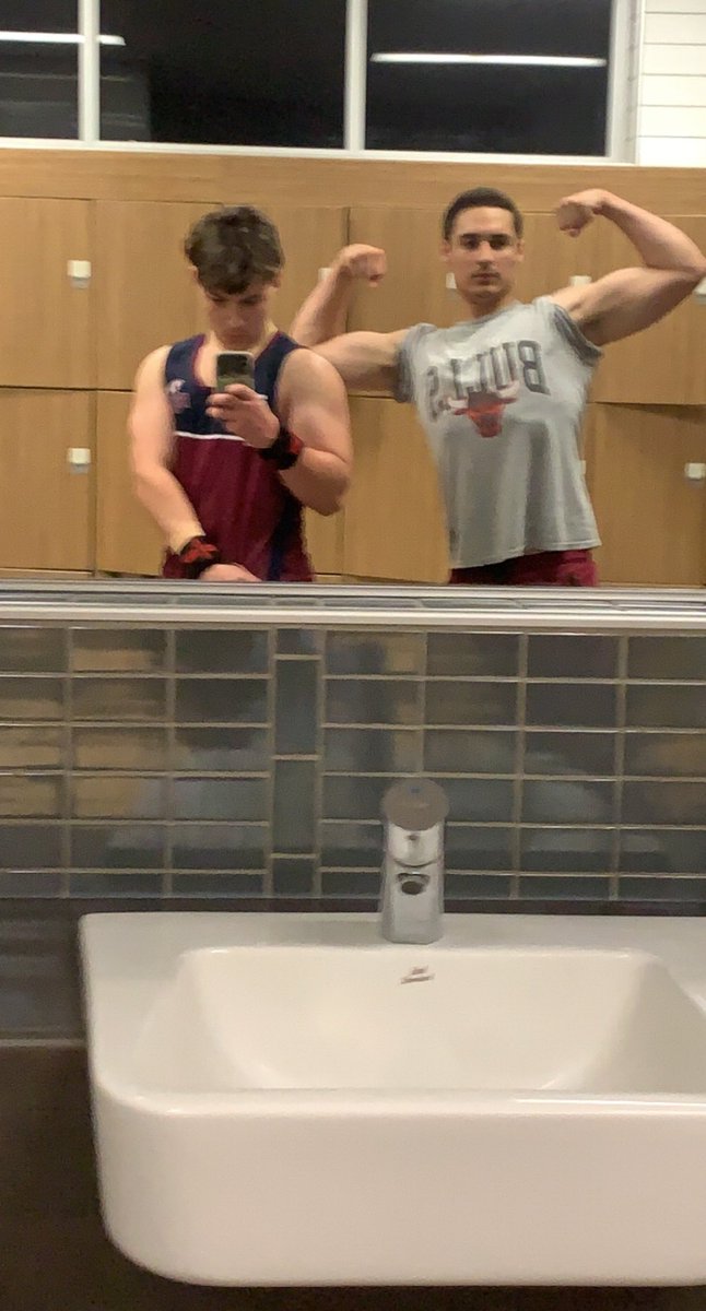 clean_FN's tweet image. 🏋🏽‍♂️