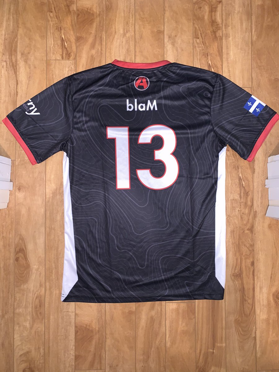 Thanks so much to the guys at able for the awesome jersey!! Really hoping i can find the time soon to get back on the streams and show this off.
<a href="/AbleEsports/">Able Esports</a> <a href="/SkullzGear/">Skullz</a> <a href="/budlight/">Bud Light</a> <a href="/guruenergy/">GURU Energy Drink</a> <a href="/BurnyMedia/">burny média 📦 ➡️ Bsky</a>