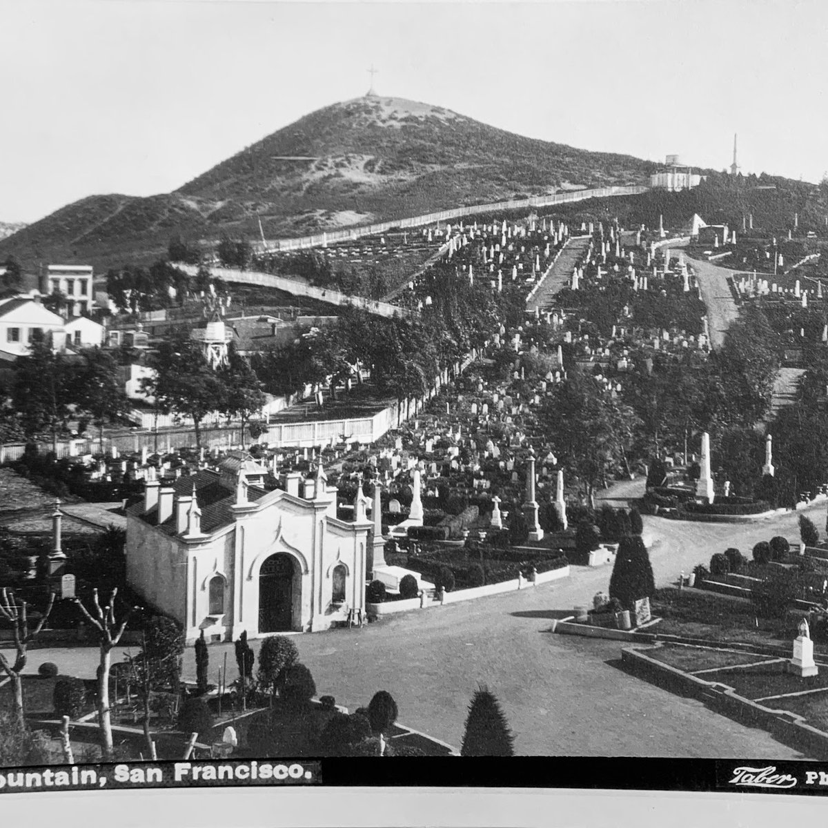 GleesonLibrary's tweet photo. This photo of Lone Mountain was taken in 1862 by Isaiah West Taber, who specialized in Daguerreotypes-- the first form of photography. Take a few moments to participate in the Halloween Haunt. https://t.co/mSx5RI7jb6

Happy Halloween!

#USFCA #GleesonLibrary #Halloween https://t.co/UgQZLnARPv