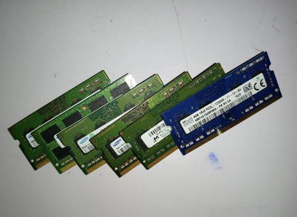 Its_Davis11's tweet image. Slow laptop? 
Upgrade Or Replace Ram.
All modules Laptop &amp;amp; Desktop Macbooks &amp;amp; iMacs
2gb ram @1700
4gb ram pc3l @3k
8gb ram pc3l @4,000
4gb ram pc4 @3,500
8gb ram pc4 @6,500
16gb ram pc4 @10,000
Call /App 
+254712175988
Sarit centre Fancy Fingers Kamariny  #ShameOnYouAmina