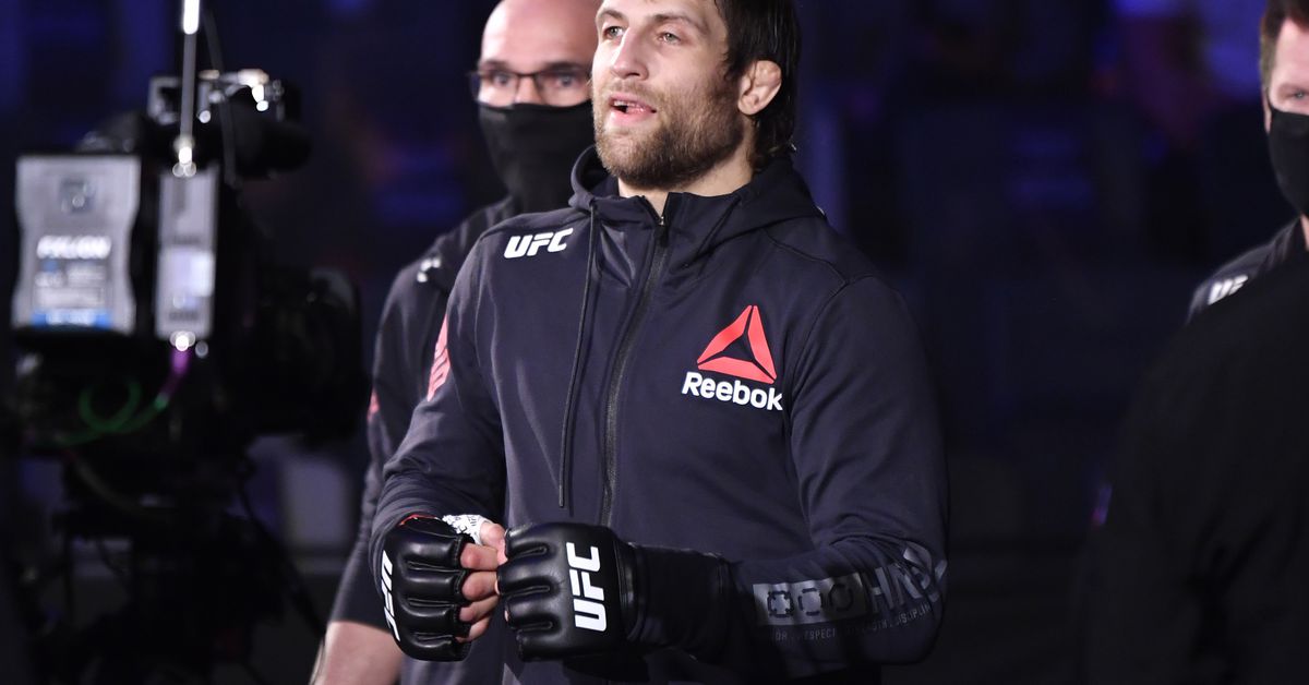Former Ultimate Fighter champion released from the UFC dlvr.it/SBXh80 Tix: goo.gl/7kQpdg
