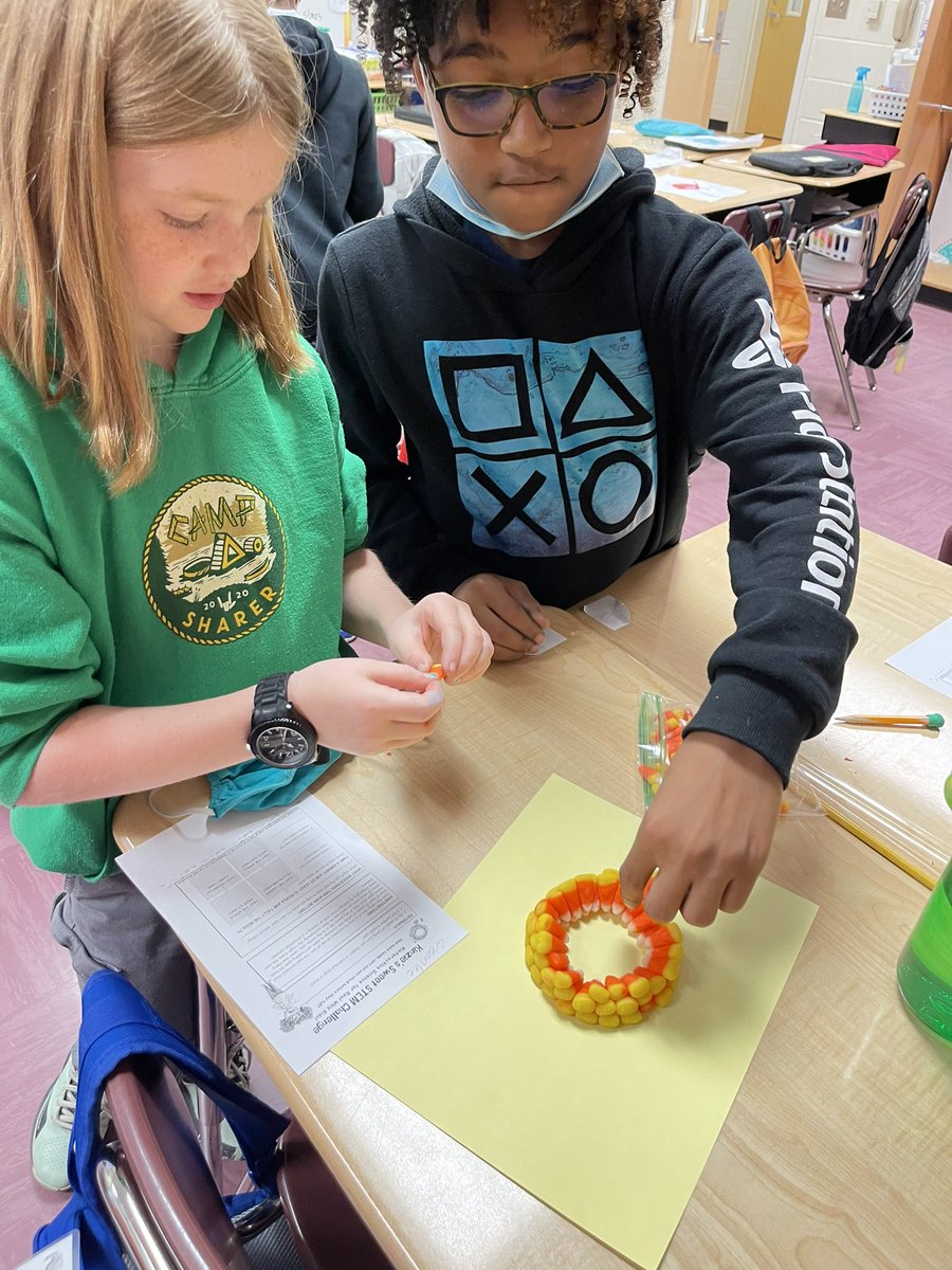 MrsJandherJCrew's tweet photo. Raise your hand if you do not like Candy Corn!!! 🙋🏻‍♀️ But, it’s great for a STEM activity like Candy Corn Towers. @RCE_HCS #We.Are.Racers #fueledbyenthusiam #drivenbysuccess https://t.co/hcez4hR2iw