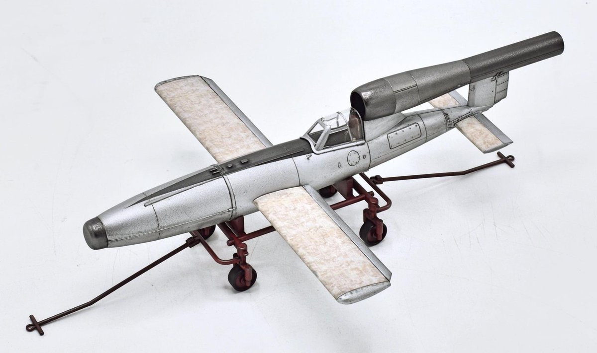GaishiS's tweet photo. V-1 Fieseler FI-103 RE-4 Piloted Flying Bomb
Bronco 1:35 kit CB35059 https://t.co/ViB7eSf4Ml