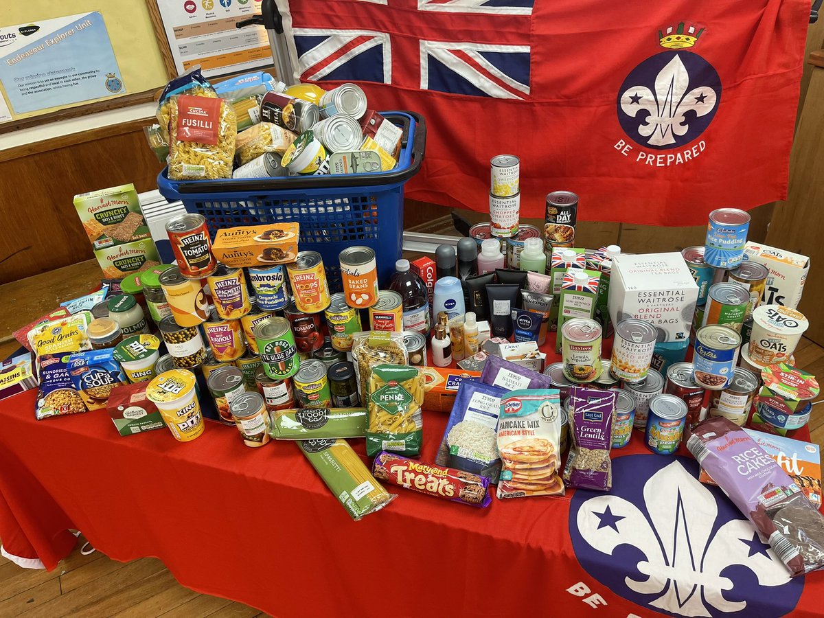3rdChalkwellBay's tweet photo. Thank you everyone who donated food and toiletries for the harvest festival, helping @OneLoveSoupK support those in our town in need. We never doubted how generous our members and families are, but this is amazing. 1/2
#SeaScouts #OneLoveProject #Community #ThankYou https://t.co/O9LNjwK4KY