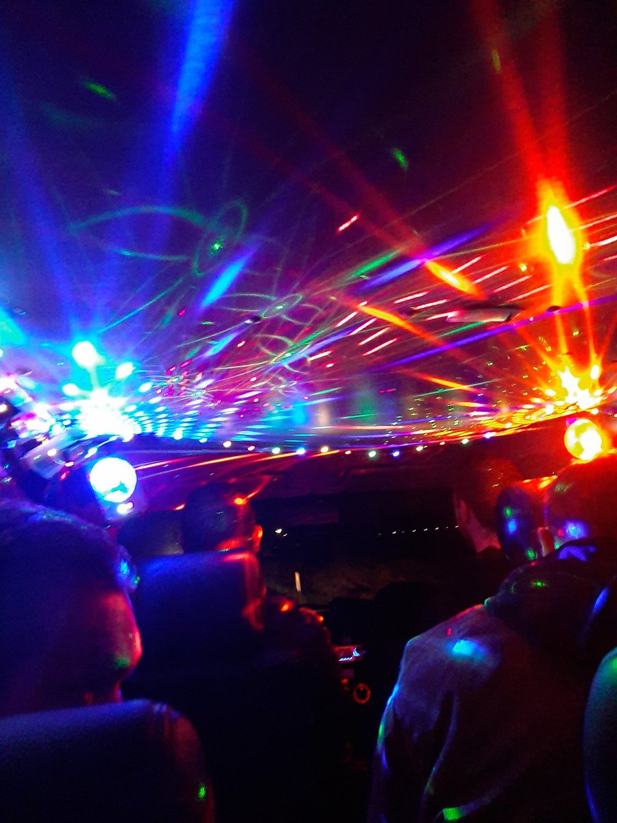 Op naar Doetinchem! Geachte hulpdiensten, wij rijden met een dieselbus, geen waterstof.. #GRAado