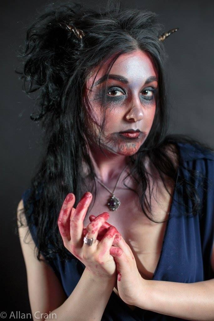 BlyreCpanx's tweet photo. 😈🍷🖤🩸🔮

#vampire #vampiremakeup #vampirecostume #vampiregoth #vampiregirl #vampireaesthetic #vampirecore #vampirecosplay #vampirequeen #vampirestyle #vampirefashion #vampirebabe #demon #demonmakeup #demongirl #demoness #demonbabe #demoncore #demoncosplay #spookybabe https://t.co/4c9iQ8SK6z