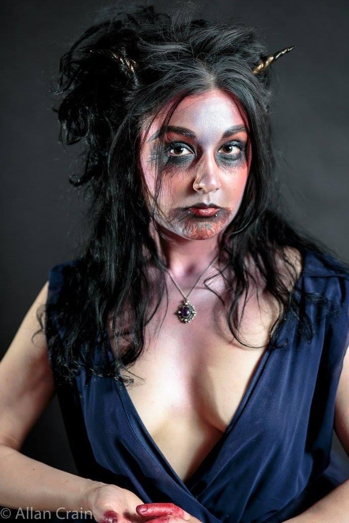 BlyreCpanx's tweet photo. 😈🍷🖤🩸🔮

#vampire #vampiremakeup #vampirecostume #vampiregoth #vampiregirl #vampireaesthetic #vampirecore #vampirecosplay #vampirequeen #vampirestyle #vampirefashion #vampirebabe #demon #demonmakeup #demongirl #demoness #demonbabe #demoncore #demoncosplay #spookybabe https://t.co/4c9iQ8SK6z
