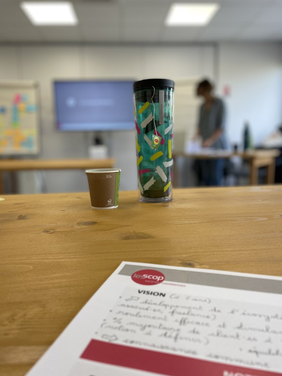 UgoDLC's tweet photo. 🧑‍🏫 Aujourd’hui, c’était formation avec @Delrieuvirginie. 

Au menu ? Une journée dédiée à la gouvernance organisée par l’Union Régionale des #SCOP d’Occitanie dans le cadre de notre processus de transformation chez @Agence636 x @Silgoweb ! https://t.co/QBXk1sk01O