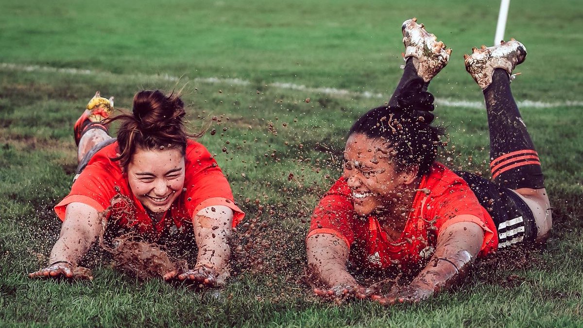 BlackFerns's tweet photo. Don’t mind a bit of mud 😁 

#BlackFerns100 #LoveEveryMinute https://t.co/DKrZgjnjc2