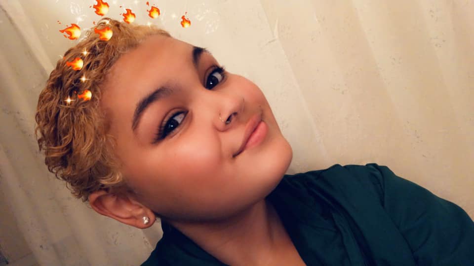 2/ In 2018, I learned his beautiful daughter, Ze'Lee, was diagnosed with a form of leukemia. I reached out to Derek and had him on the Cougar Tailgate Show to rally support for her. He also started <a href="/CleatsV/">CLEATS V CANCER H.S. FOOTBALL ALL-STAR GAME</a> to supports kids and families fighting cancer. #ClaimIt #GoCougs