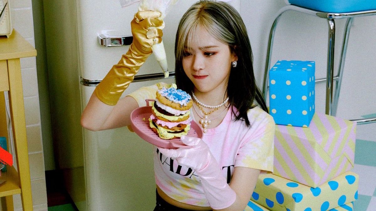 Лиа из itzy обои. Itzy ice. Itzy группа icy. Группа itzy рюджин 2020. Кей поп группа itzy.