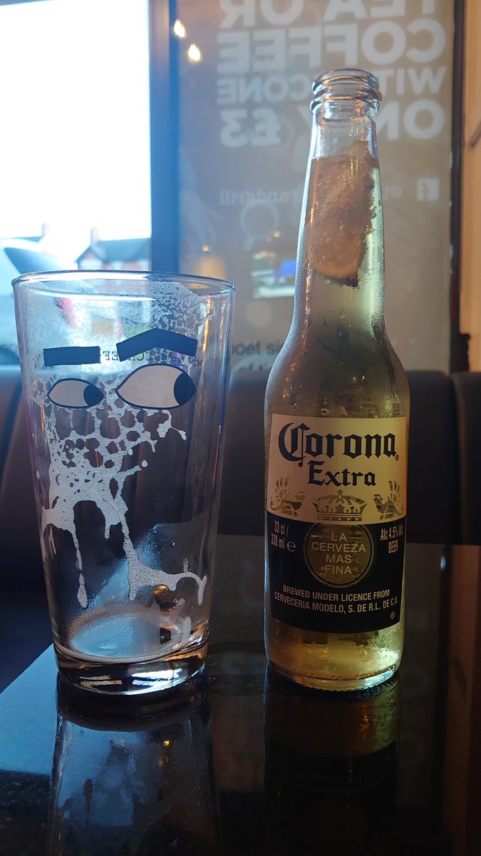 jamie5815's tweet photo. Finally time to get back for a cheeky one after getting the Rona ,proud to say this time I get to hang out with the proper Rona โค๏ธ #beazer #poetlife https://t.co/1UKCKVD6Mo