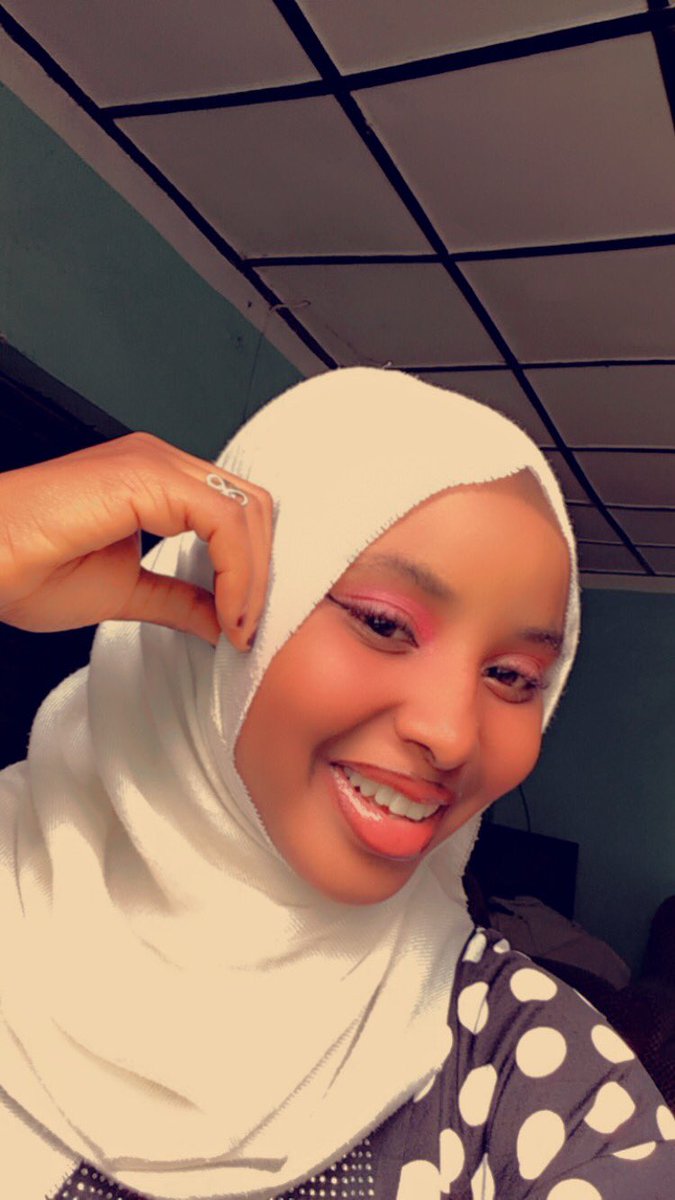 ADioune's tweet photo. L voile un truc que j’aime énormément j’espère Dieu va m’ouvrir la porte 👏 in sha allah https://t.co/deviNJ3R69