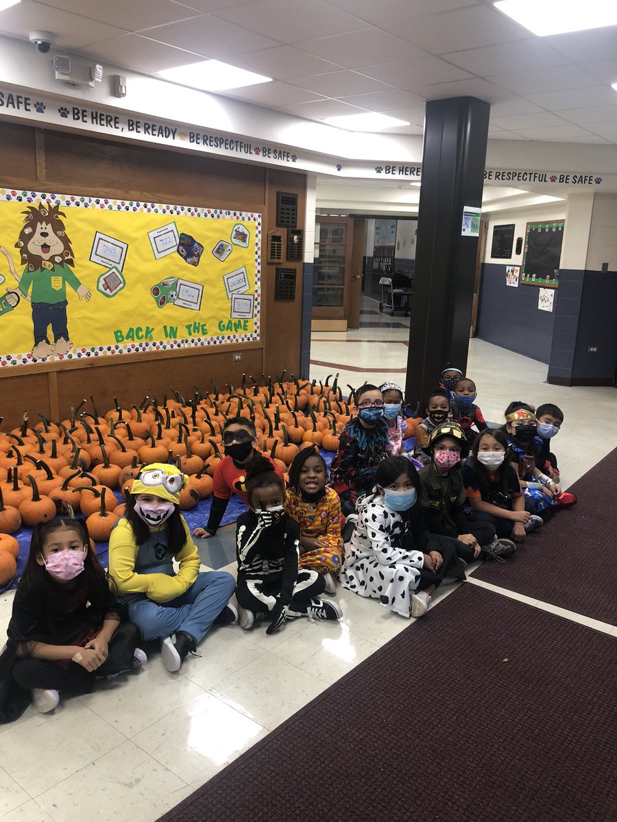 Getting ready to pick our pumpkins.  #BeEvergreen