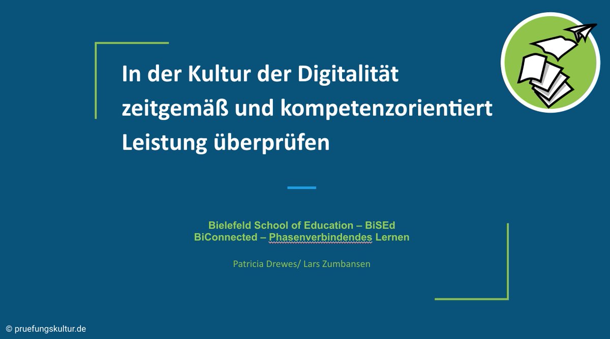 LZumbansen's tweet photo. Die Kultur der Digitalität beginnt dort, wo originäre Autorschaft verschwindet! Gerade wieder erlebt mit der lieben @FrauKreis bei einem Vortrag an der #BISEd https://t.co/tzIFGO90YF