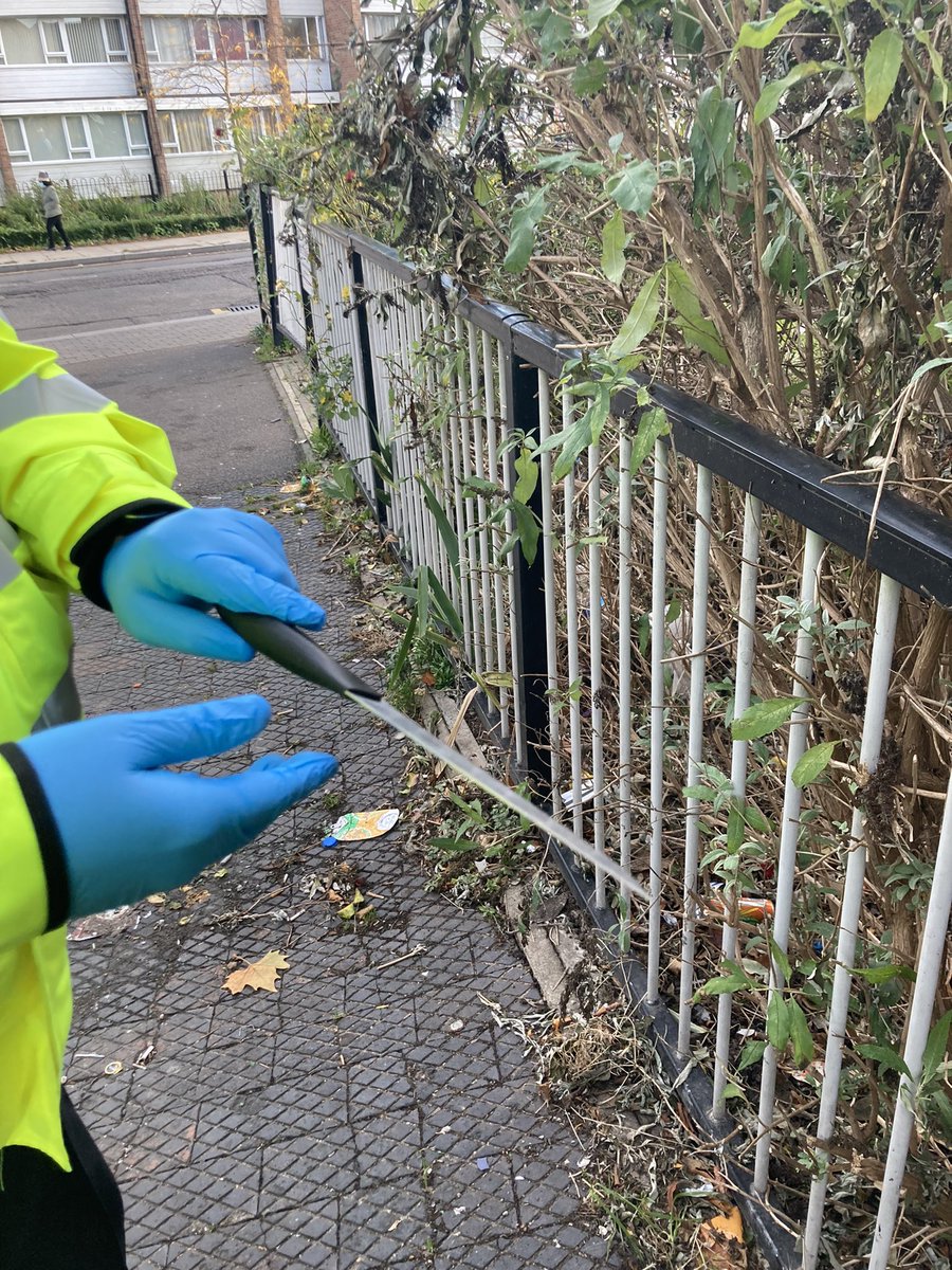 Ponders End Police tweet media