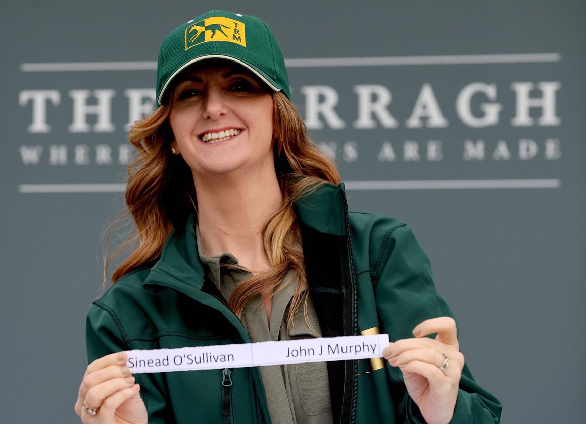 curraghrace's tweet photo. 🤩 Congratulations to Sinead O’Sullivan of John Murphy’s yard who has won the overall prize in the TRM BTO Winners Draw of €1,000 💸
A big thanks to the team at @TRMNutrition for their ongoing support of stable staff and the racing industry 🏇
#TRMBTO #CurraghAwards https://t.co/344iOGs4M4