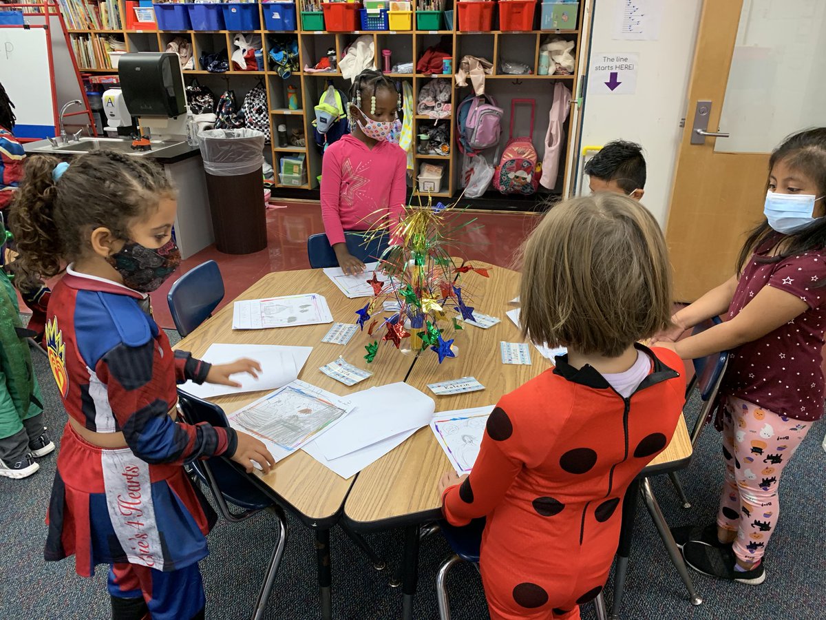 KWBdonovan's tweet photo. We had our first writing celebration, reading each other’s Show and Tell books. Next week, True Stories! #KWBPride  @BarrettAPS https://t.co/fvPShhm0cI