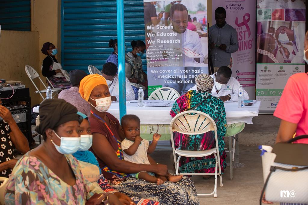 OnasisWalker's tweet photo. On Wednesday 27th October, 2021 @HealthWealthAc2    in partnership with @SandraAnkobiah   and @EIBNetworkGhana   had a successful breast Cancer Screening for Women at  Madina Market. We are grateful to God Almighty for making it possible. 
@Serwaa_Amihere 
@TheRealBolaRay https://t.co/Hrs0yolKwh