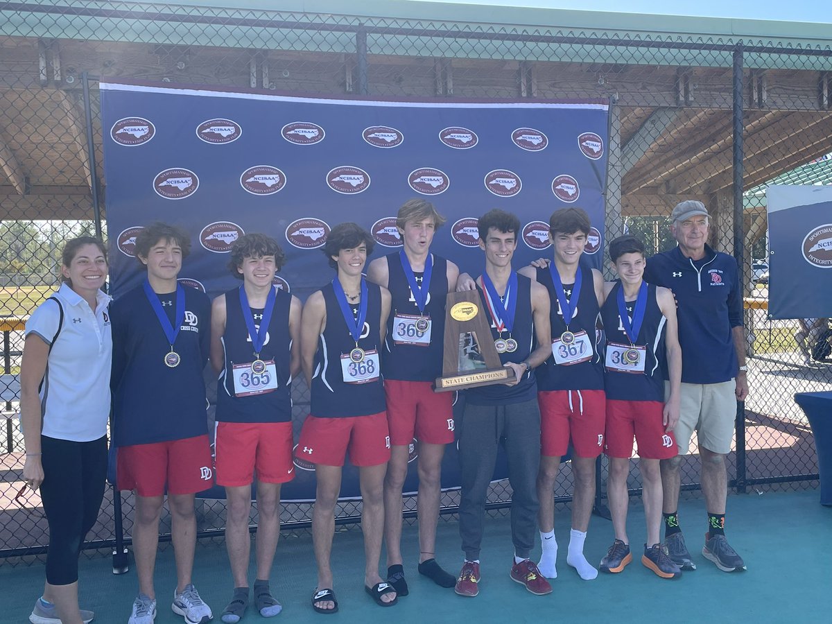 DD_Patriots's tweet photo. State Champions!  Go Patriots!!!! https://t.co/4eWIrU7uyC