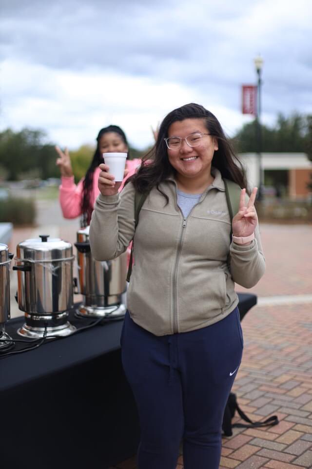 JonesCollege_'s tweet photo. What goes perfect with a chilly Friday on campus? Hot Chocolate on the Plaza! #JCFall #JonesStudentLife #JonesFamily https://t.co/RZmeK3SIQS